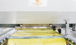 Automatische Efficiënte 1.5KW-het Vastklemmen Machine voor Decoratieve Stroken