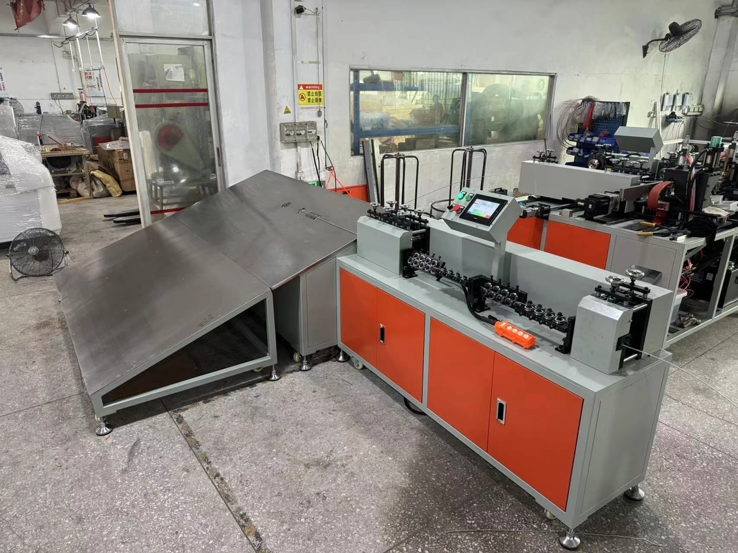 Hoge efficiëntie en hoge precisie Nylon Mesh Filter Inner Support Frame Forming Machine