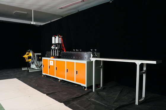 Hoogprecisiefilter Inner Frame Forming Machine Automatische werking Gemakkelijk onderhoud
