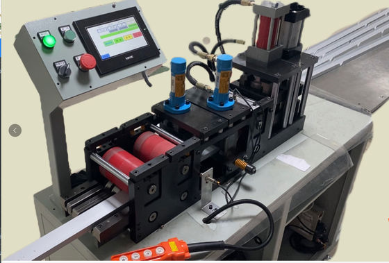 Van het het Aluminiumprofiel van de microcomputercontrole van de het Kaderhoek de Snijmachine 380V